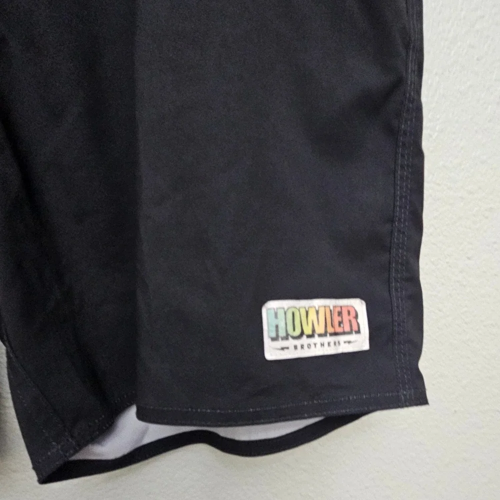 Howler Brothers Board Shorts 38 Black Blue Colorblock Surf Swim‎ Trunks Stretch